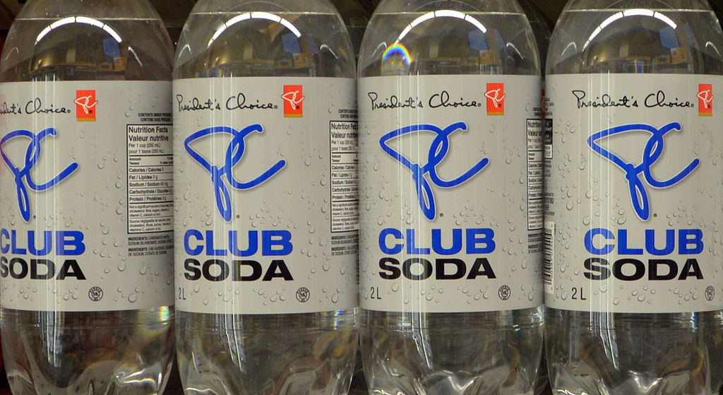 stain remover club soda 