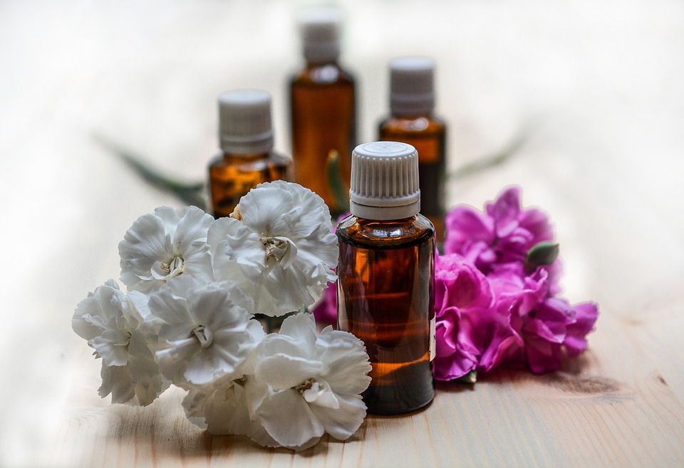 essential oils for cleaning 